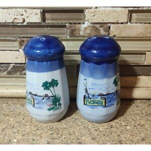 1986 Florida Salt & Pepper Shakers Vintage Host Souvenir Blue With Stoppers
